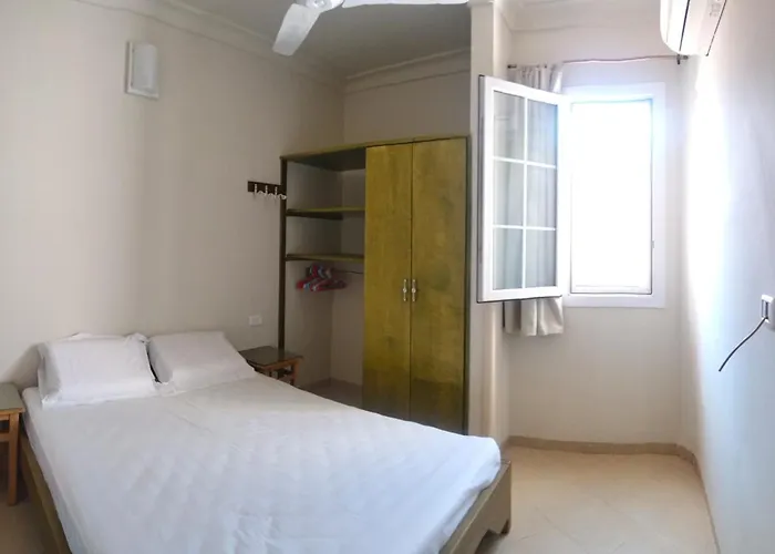 Tarbouche House 4*